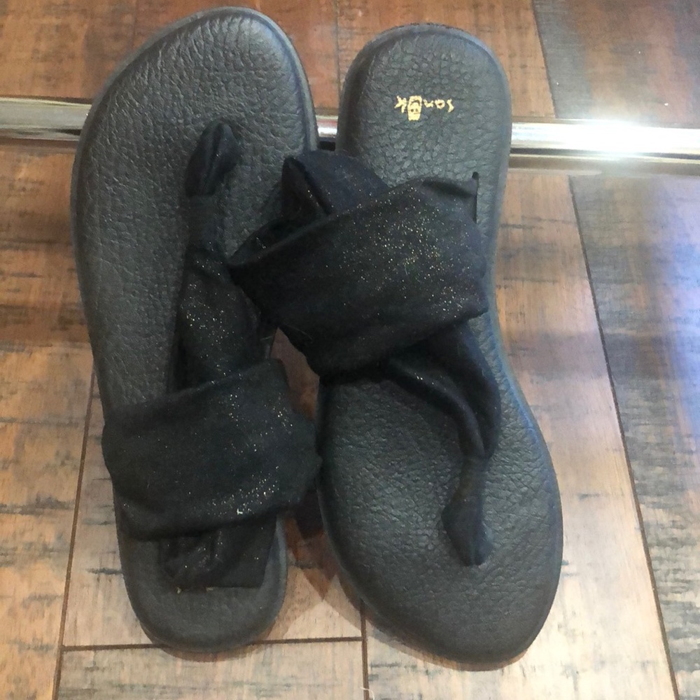 Sanuk Yoga Mat sandals, size 10